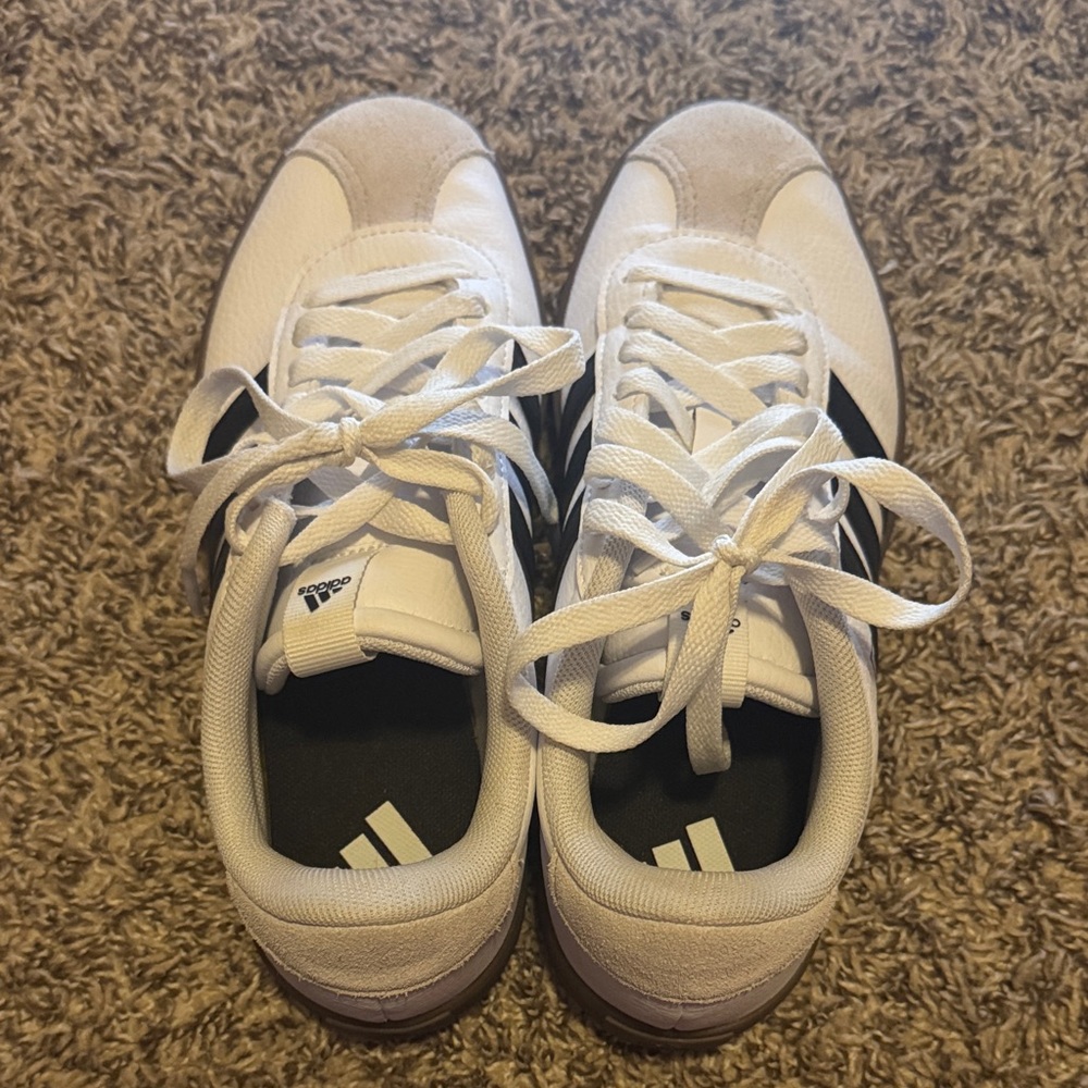 Adidas Women’s VL court 3.0 sneaker